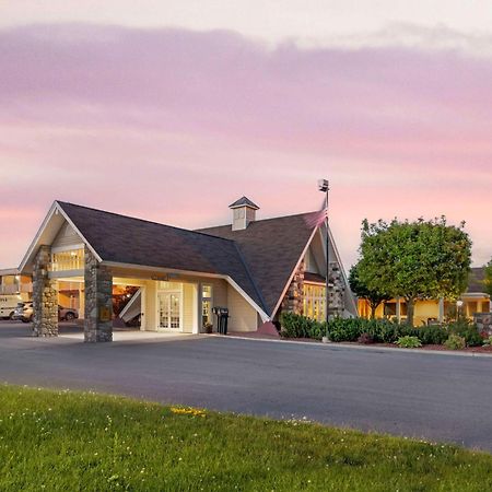 Best Western Plus Plattsburgh  Kültér fotó