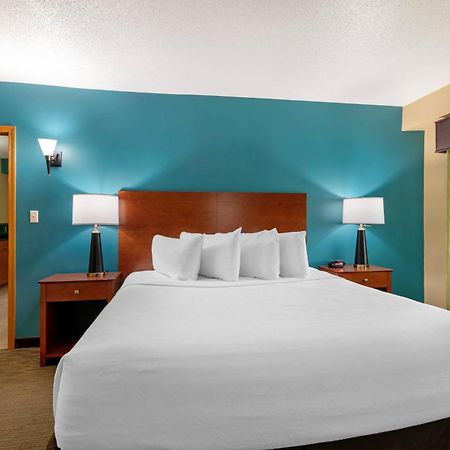 Best Western Plus Plattsburgh  Kültér fotó