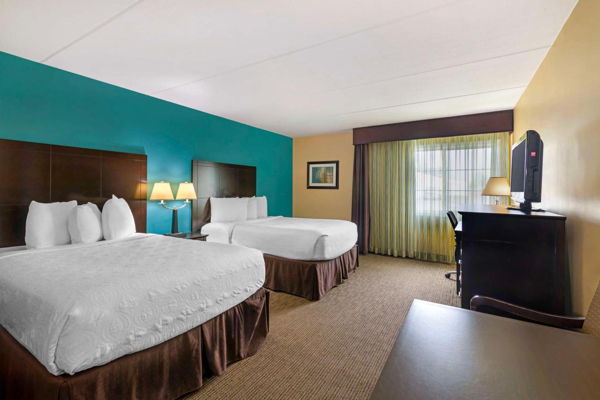Best Western Plus Plattsburgh  Kültér fotó