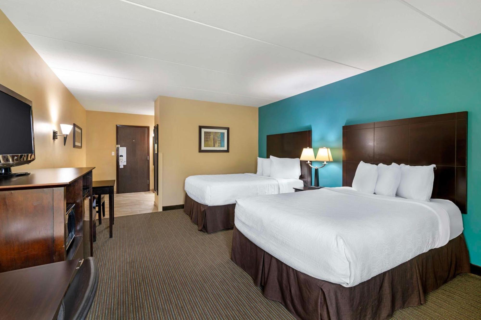 Best Western Plus Plattsburgh  Kültér fotó
